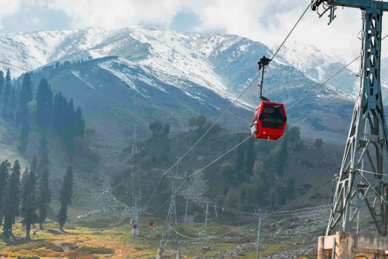 Gulmarg Gondola Kashmir – Himalayan Mountain View